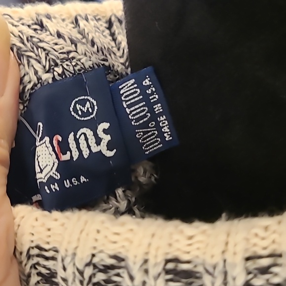 Women's Black and White Sweater VINTAGE - Picture 4 of 8